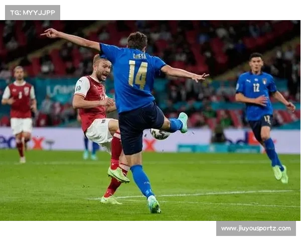 贝尔纳代斯基称在博洛尼亚状态上佳盼与基耶萨携手征战世界杯