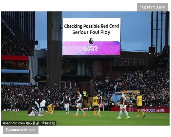 维拉从赛季初第19位飙升至第三 上演惊人逆袭 维拉从赛季初第19位飙升至第三 上演惊人逆袭